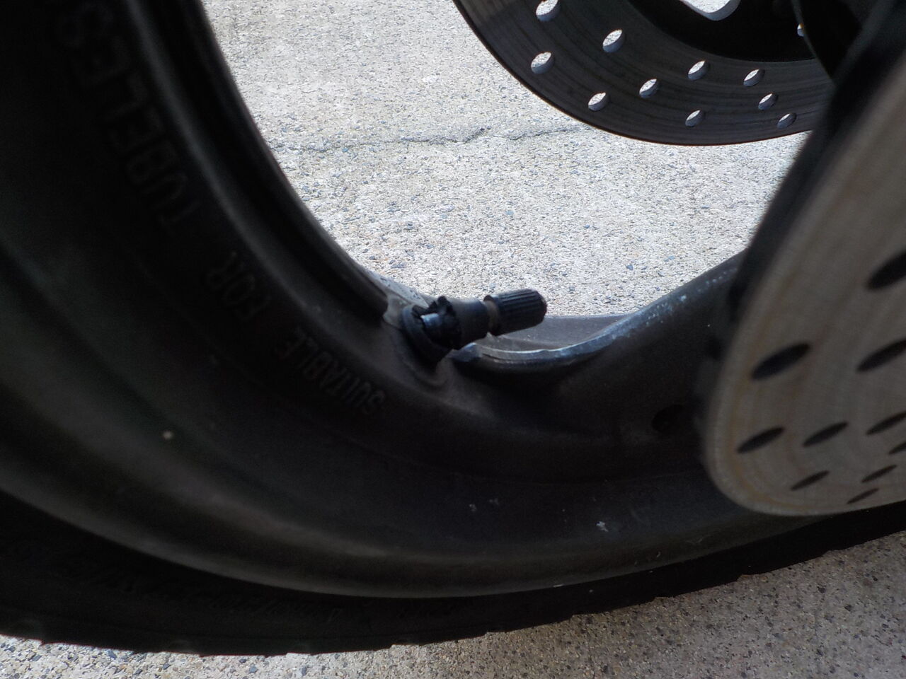 Xjr400r タイヤ タイヤバルブ 交換 00 4hmd Mc Craft Xjr400r タイヤ タイヤバルブ 交換 00 4hmd Mc Craft