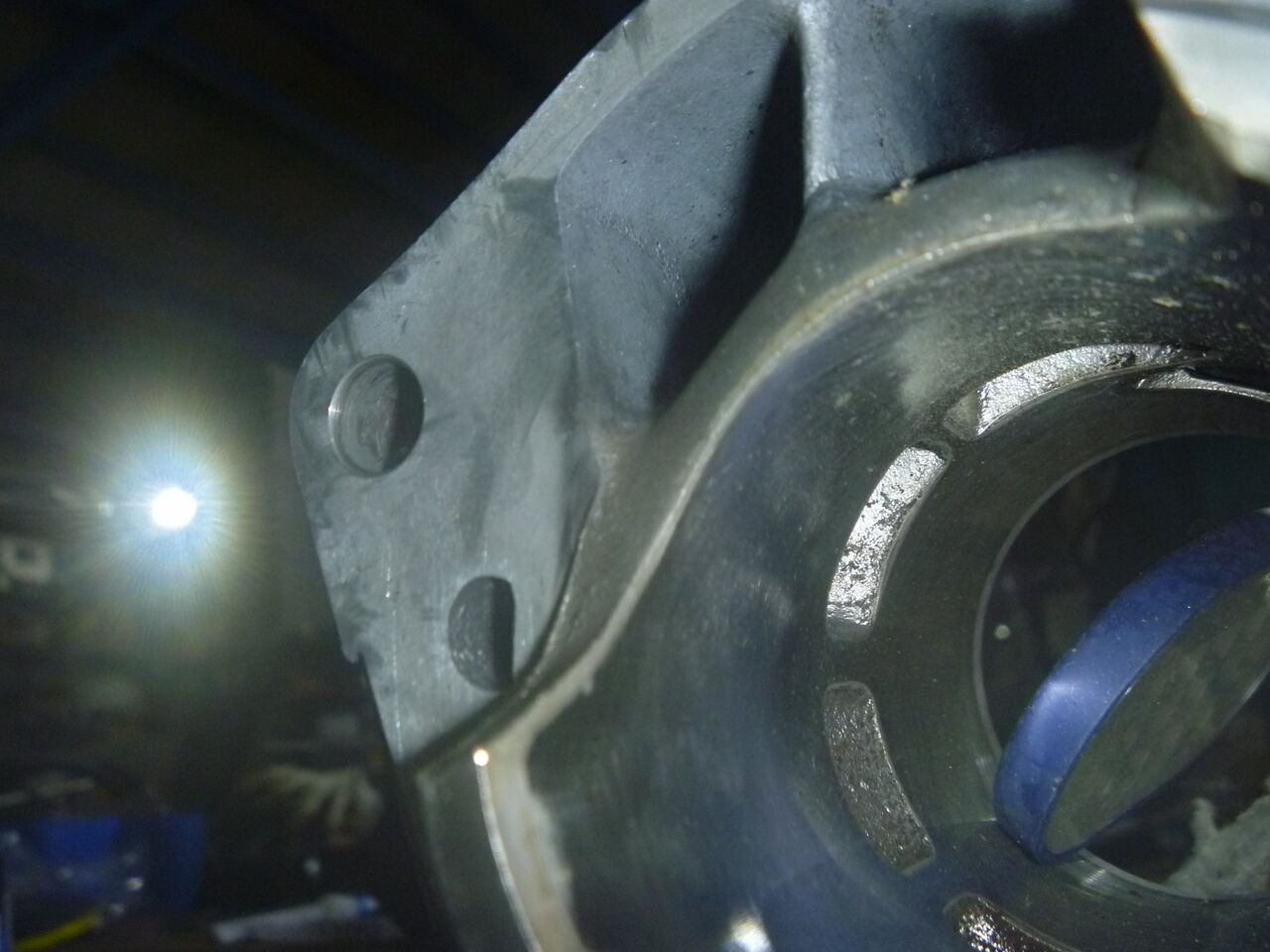 絶版部品 NSR250R？シリンダーヘッド【KV3L】浮き文字 有効