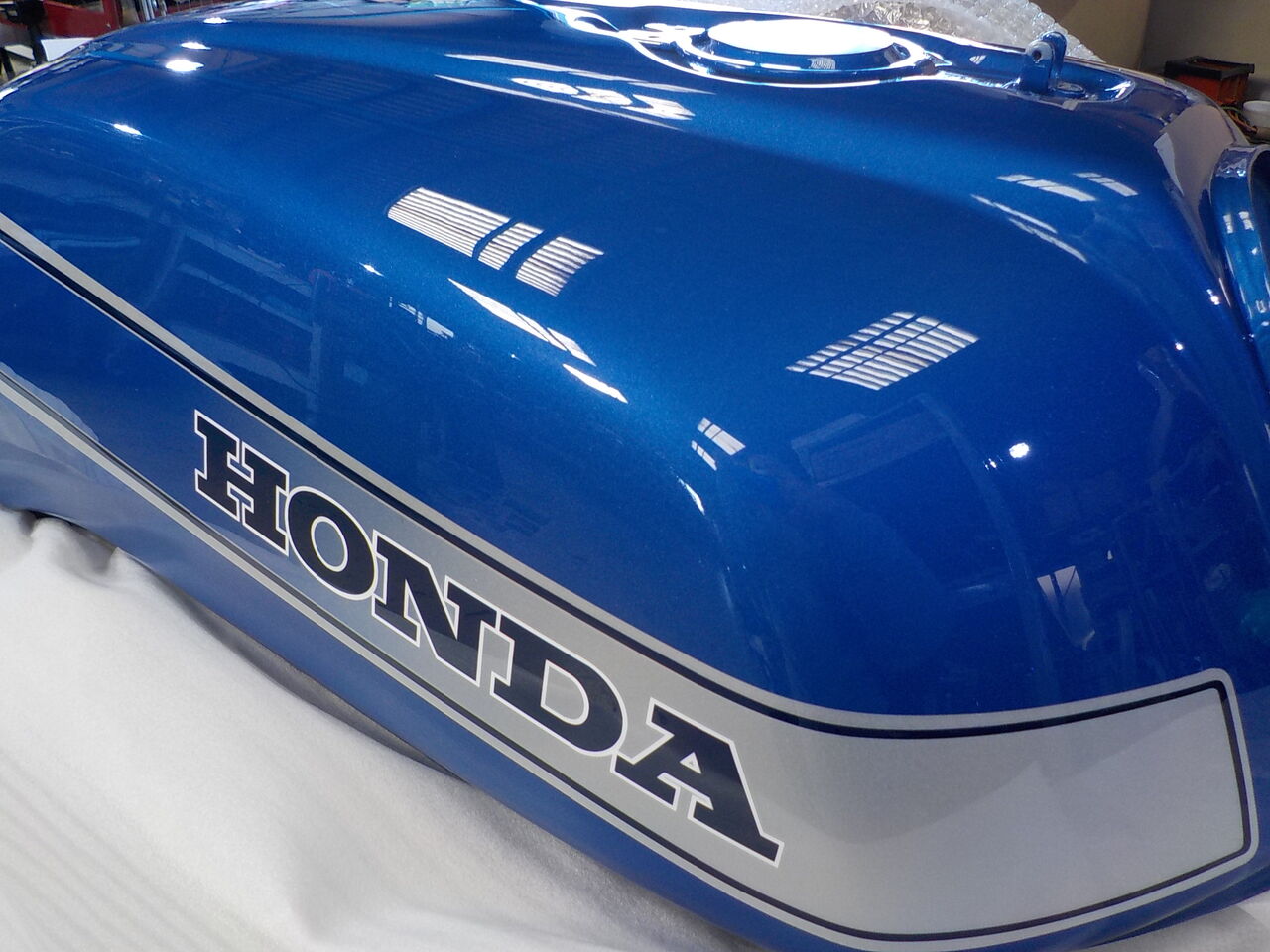 CB750F 外装 塗装 オール ペイント RC04 : MC Craft