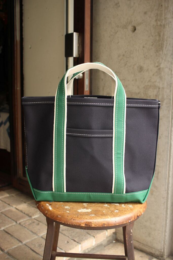 WORKERS / Deluxe Tote Bag (Dark Navy x Green Handle) : McFly
