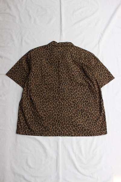 MODEST OPEN COLLAR SHIRT (8)