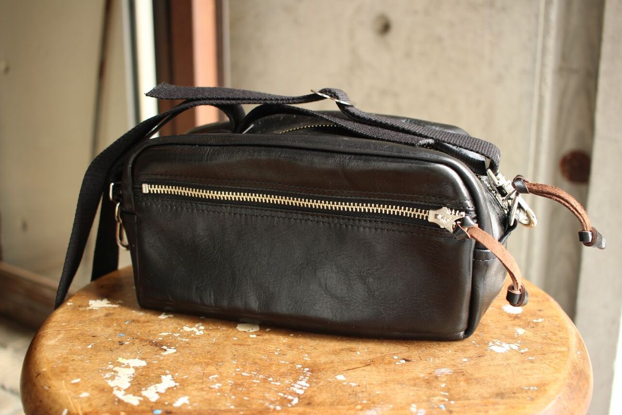 Rainbow Country / Leather Shoulder Pouch / 2025 model