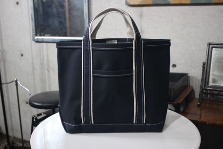 Deluxe Pocket Tote Bag (1)