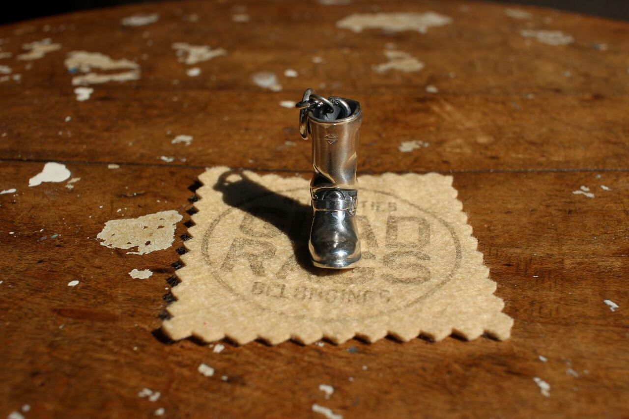 BO'S GLAD RAGS / Heritage Boot-Head Charm 