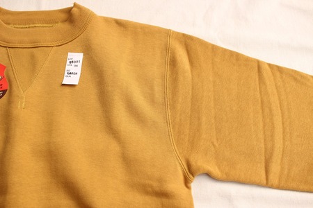 SET-IN SLEEVE SWEAT SHIRT (4)