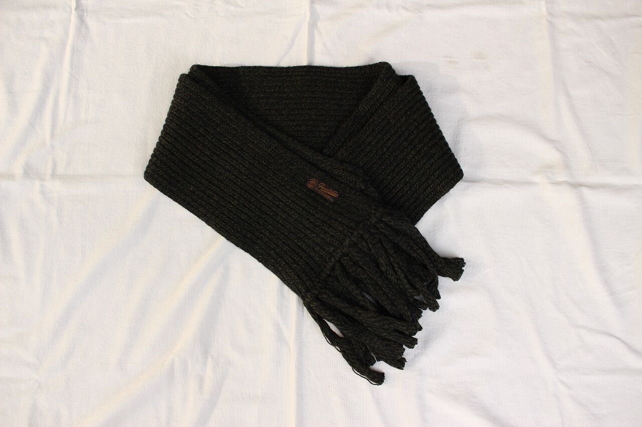 FREEWHEELERS / HAND-KNIT FRINGED WOOL MUFFLER (GRAINED DARK OLIVE