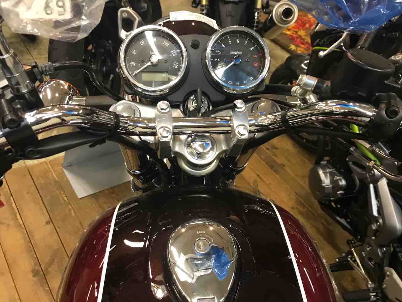 セパハンの特権は モーターサイクルショップアクトです