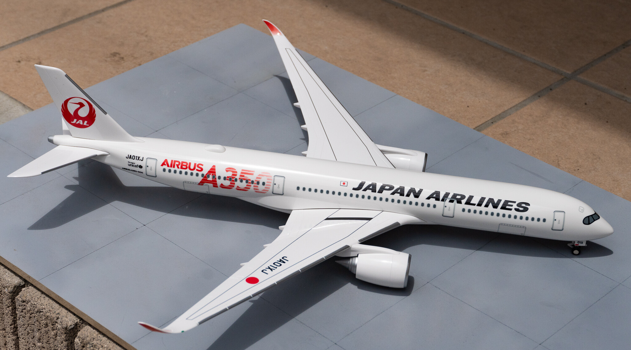 完成品 A350-900 JAL 1/200 : マキビシ小次郎 / McInvish546 完成品 A350-900 JAL 1/200 : マキビシ小次郎 / McInvish546