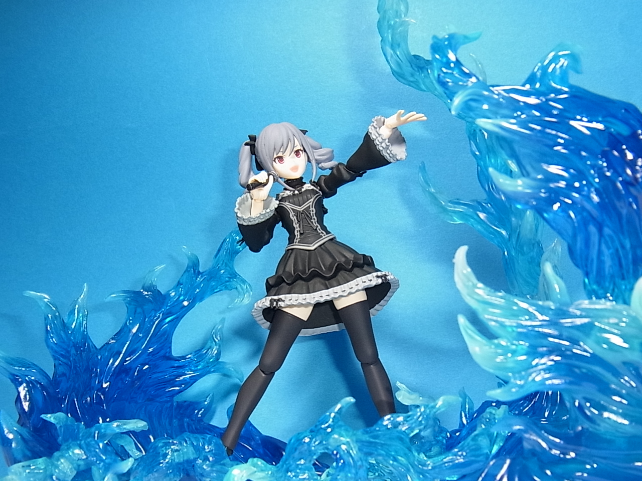 紅白歌合戦中にツイートしたフィギュア画像まとめ 趣限無 紅白歌合戦中にツイートしたフィギュア画像まとめ 趣限無