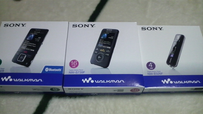ウォークマンSシリーズソニースタイル限定モデル 『NW-S739F/ST』 開梱