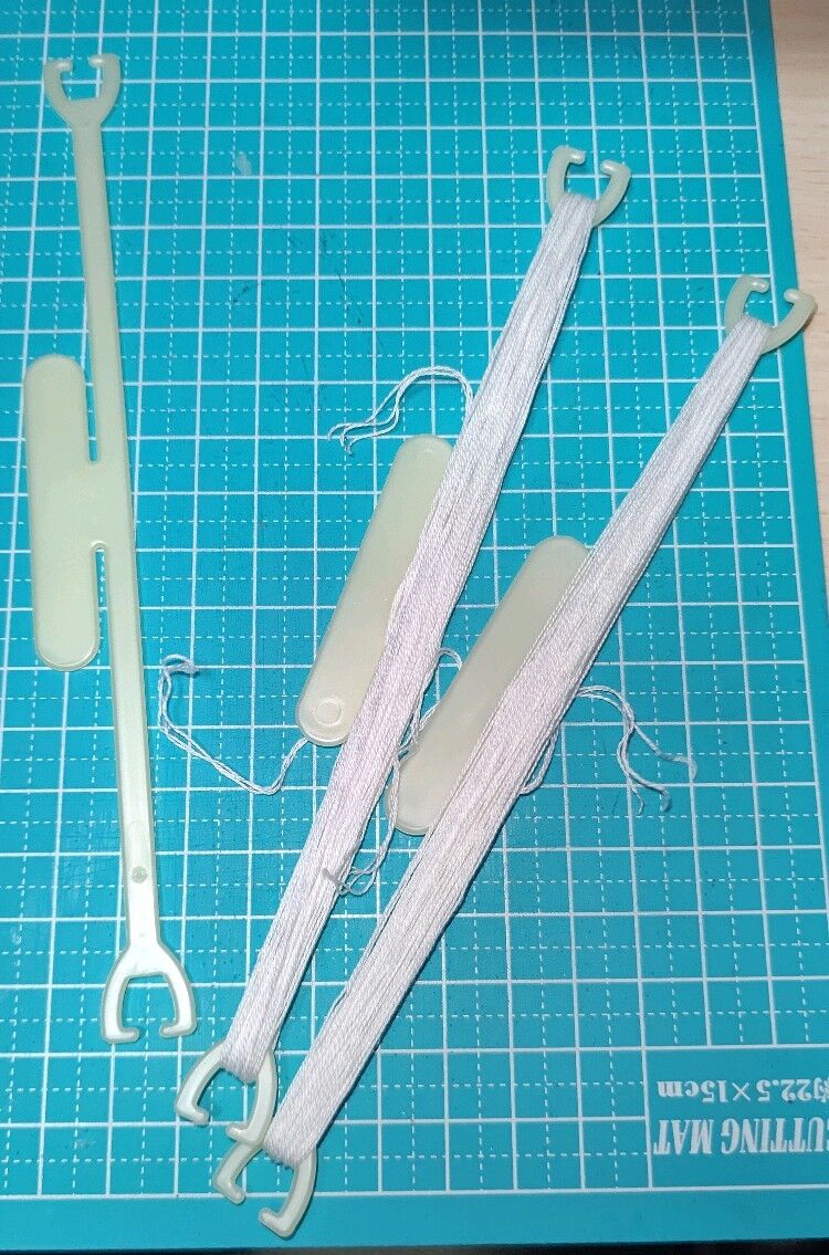 ミサンガのように作る 鍵盤柄ストラップ タイプ２ At The Azure World