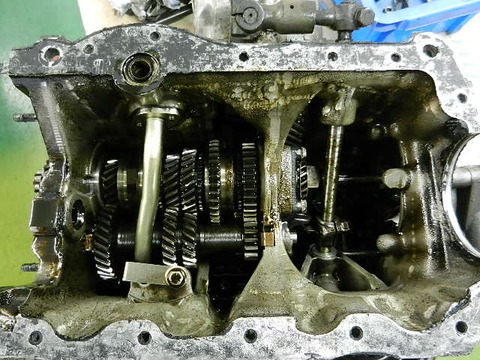 059 (2)