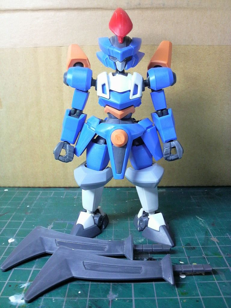 ダンプラ ペルセウス素組みした ダンボール戦機 もどきのblog