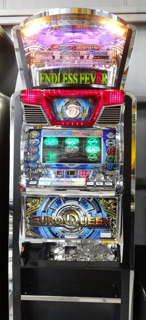 KONAMI EURO QUEEN ユーロクイーン メダルゲーム筐体 メダゲー買った：コナミ ユーロクイーン(メカスロ) : メダゲーを買う