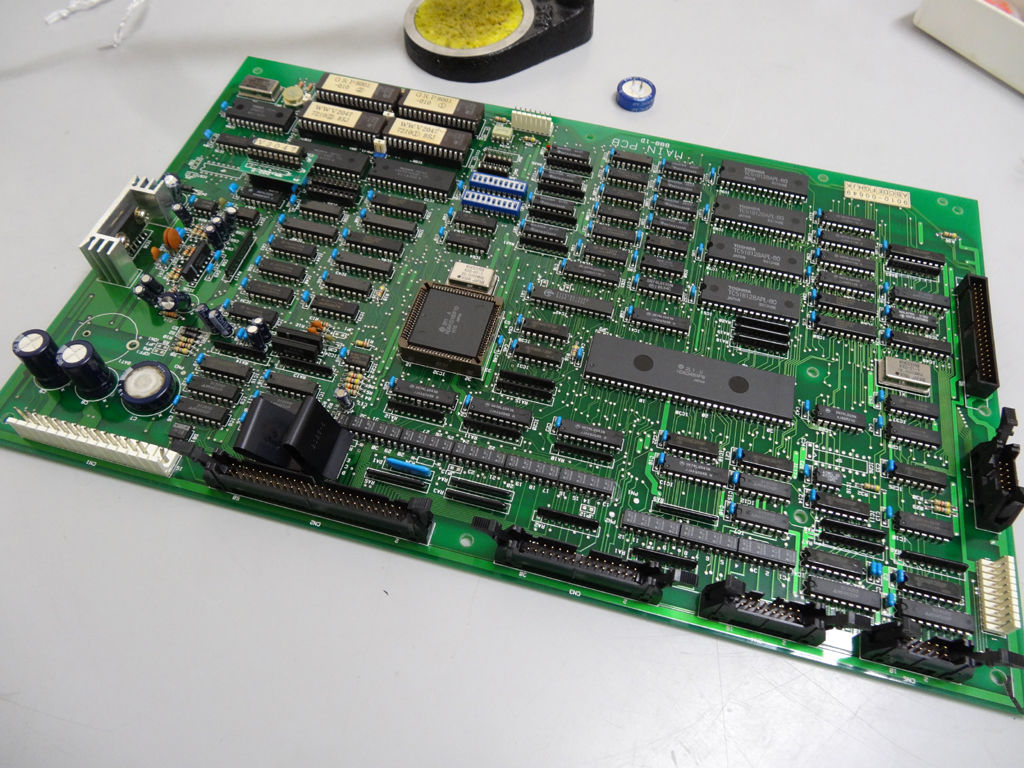 シグマ製 メダル機 COOL104 メイン基盤 整備する：シグマ B88-1D基板のバッテリー交換 02 : メダゲーを買う