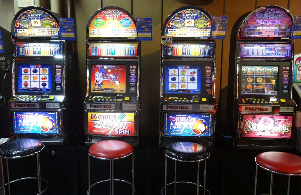 雑記 シングル機があるゲーセン メダゲーを買う