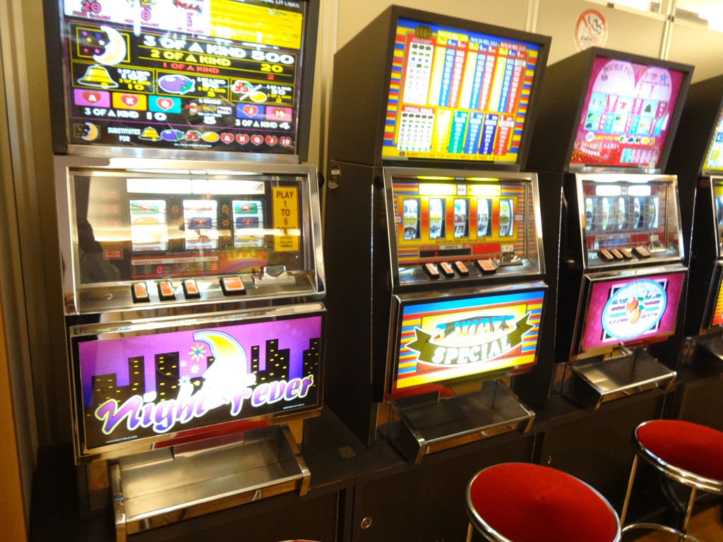 雑記 三重県の長島温泉 湯あみの島 ゲームコーナーレポート メダゲーを買う