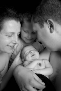 ricky-turrell-baby-photography-family-with-baby-400w