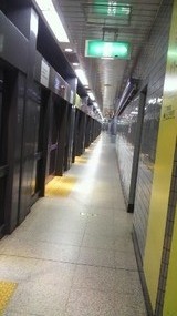 2011032108160000