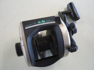 �������