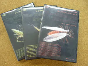 �������