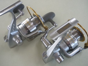 �������