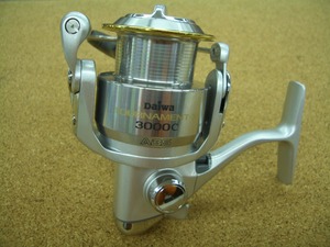 �������