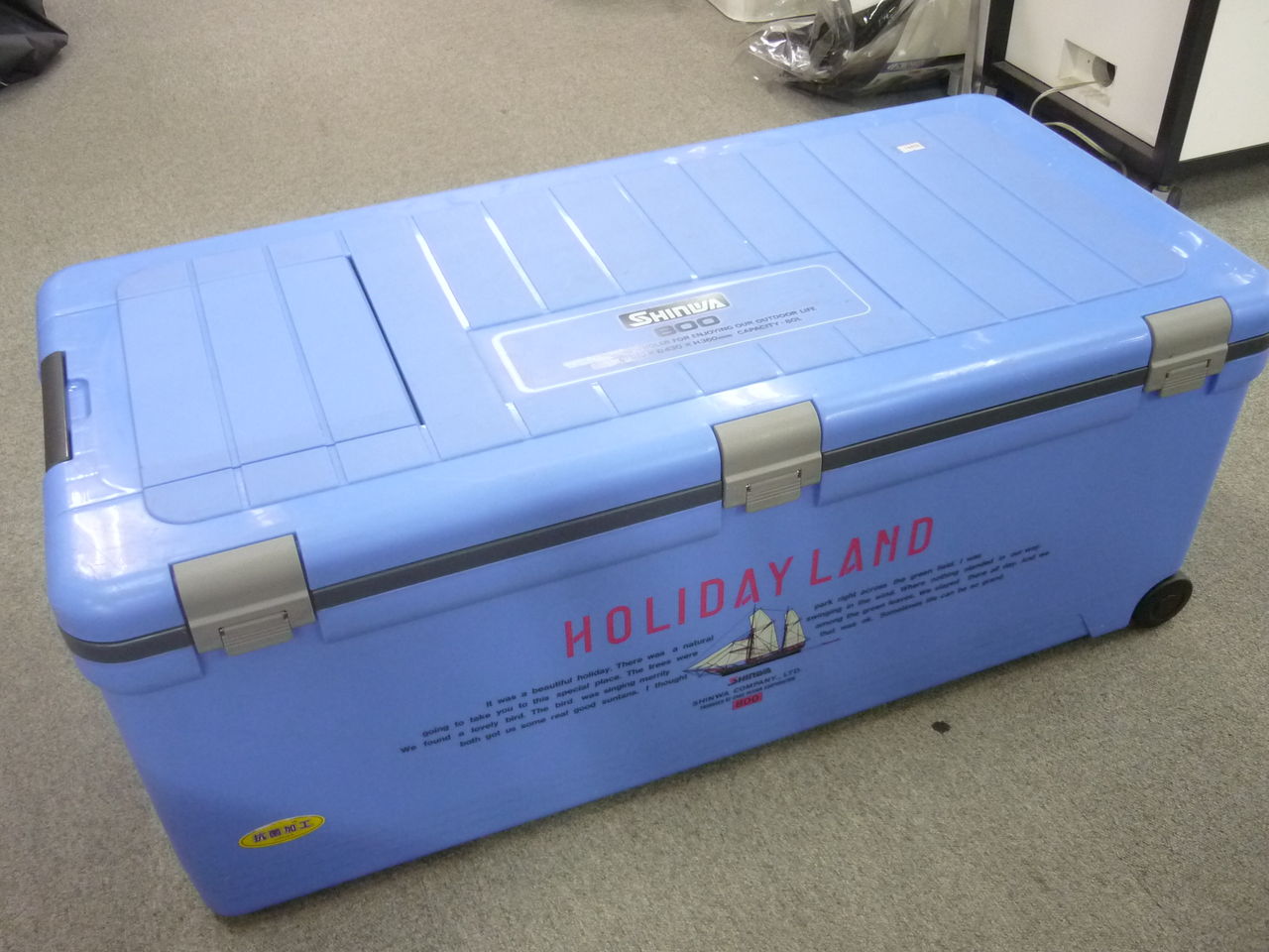 クーラーボックス キャスター付き フィッシュランド ホワイト系 中古