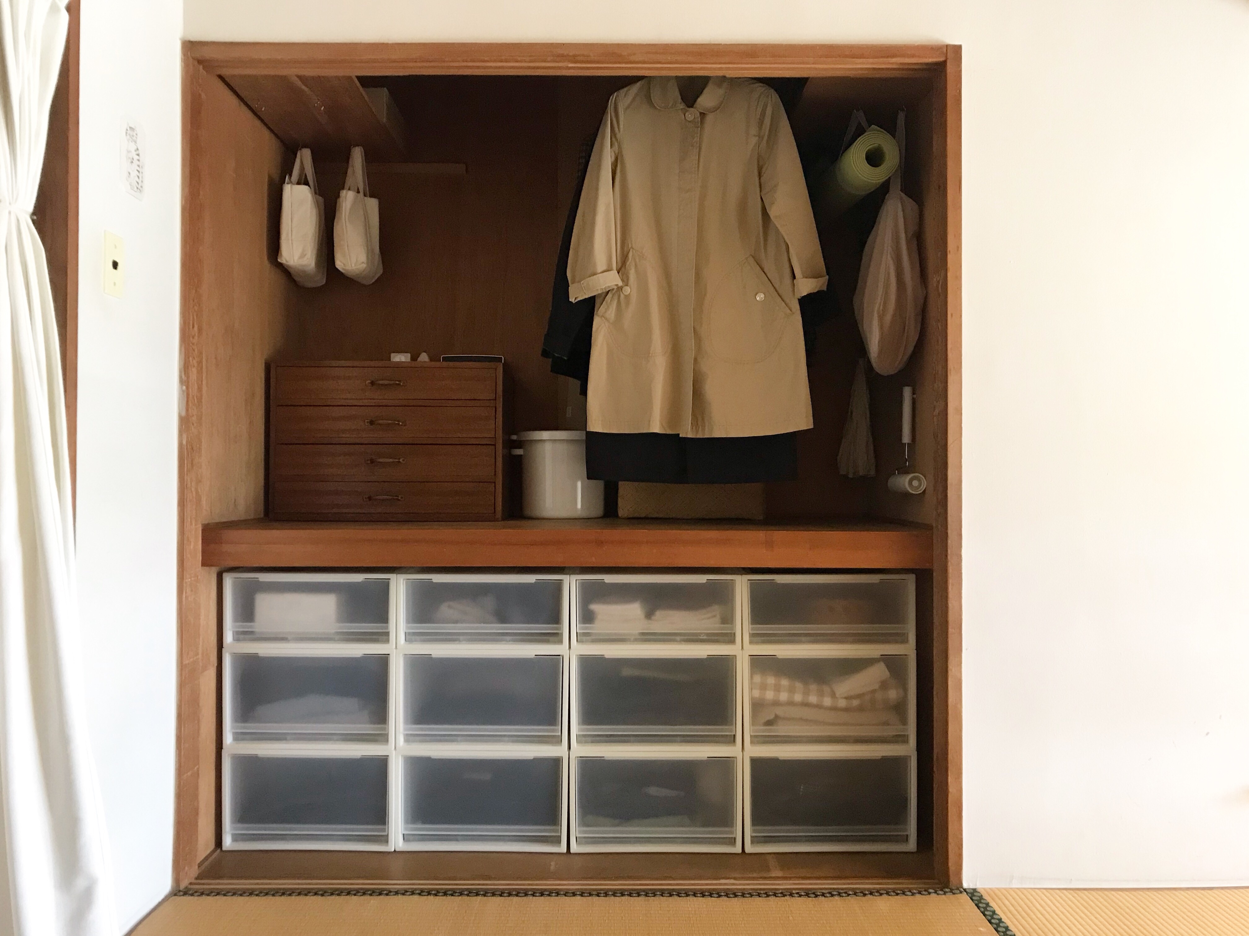 突っ張り棒と見渡す押入れクローゼット ミニマムな暮らし 1ldk Powered By ライブドアブログ