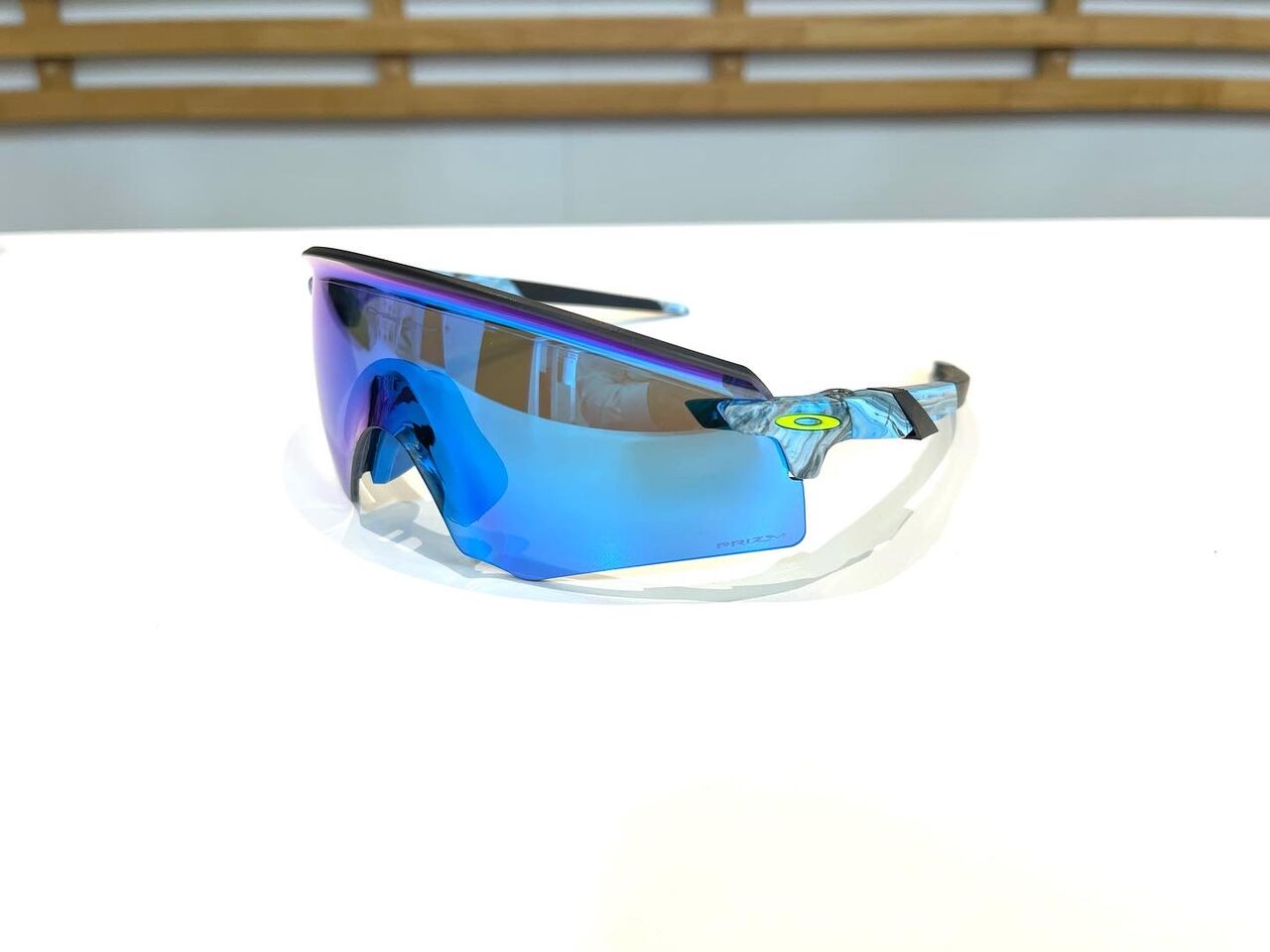 OAKLEY「Sanctuary Collection」 : メガネの松村