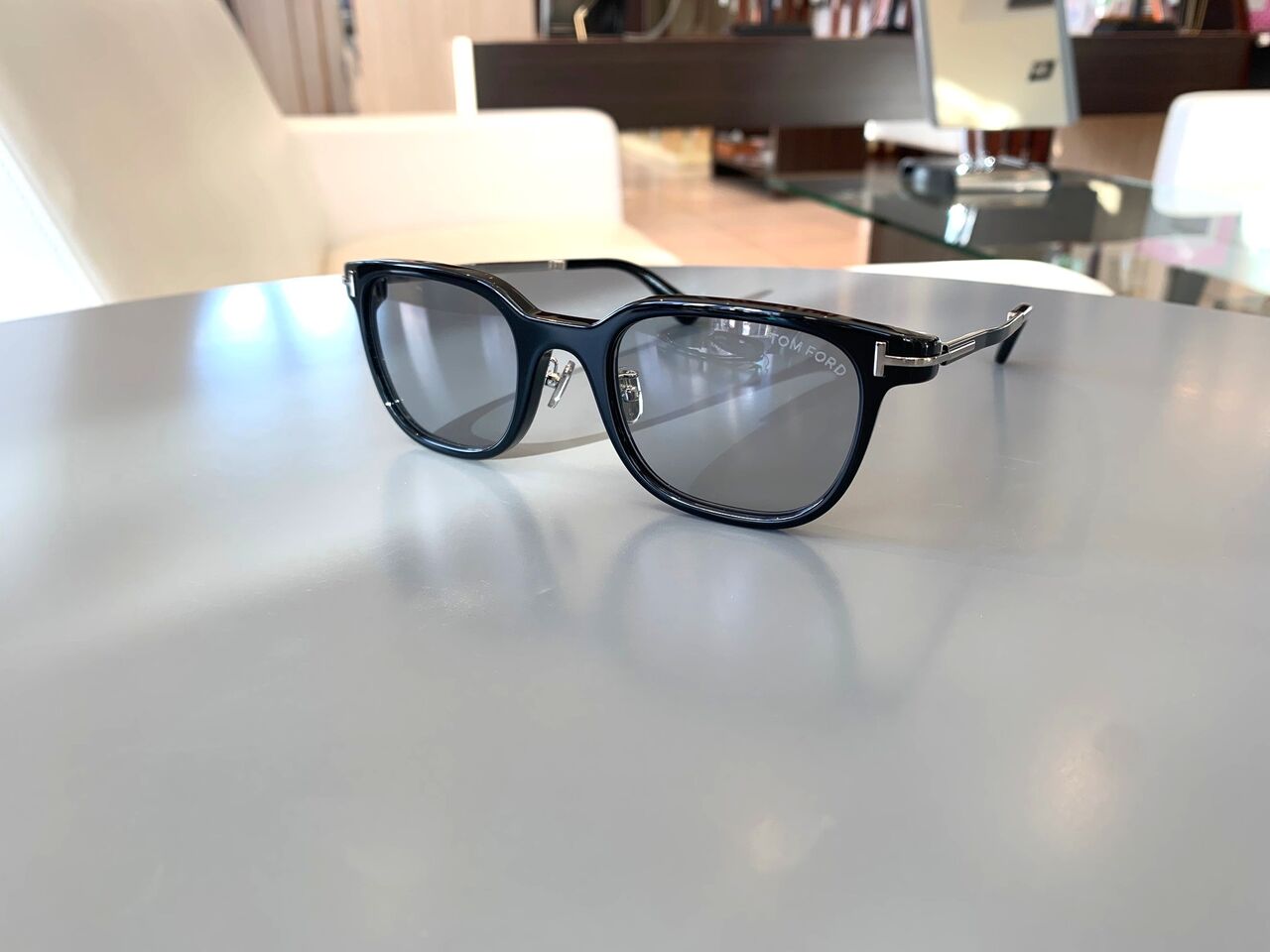 TOM FORD TF1233-D : メガネの松村