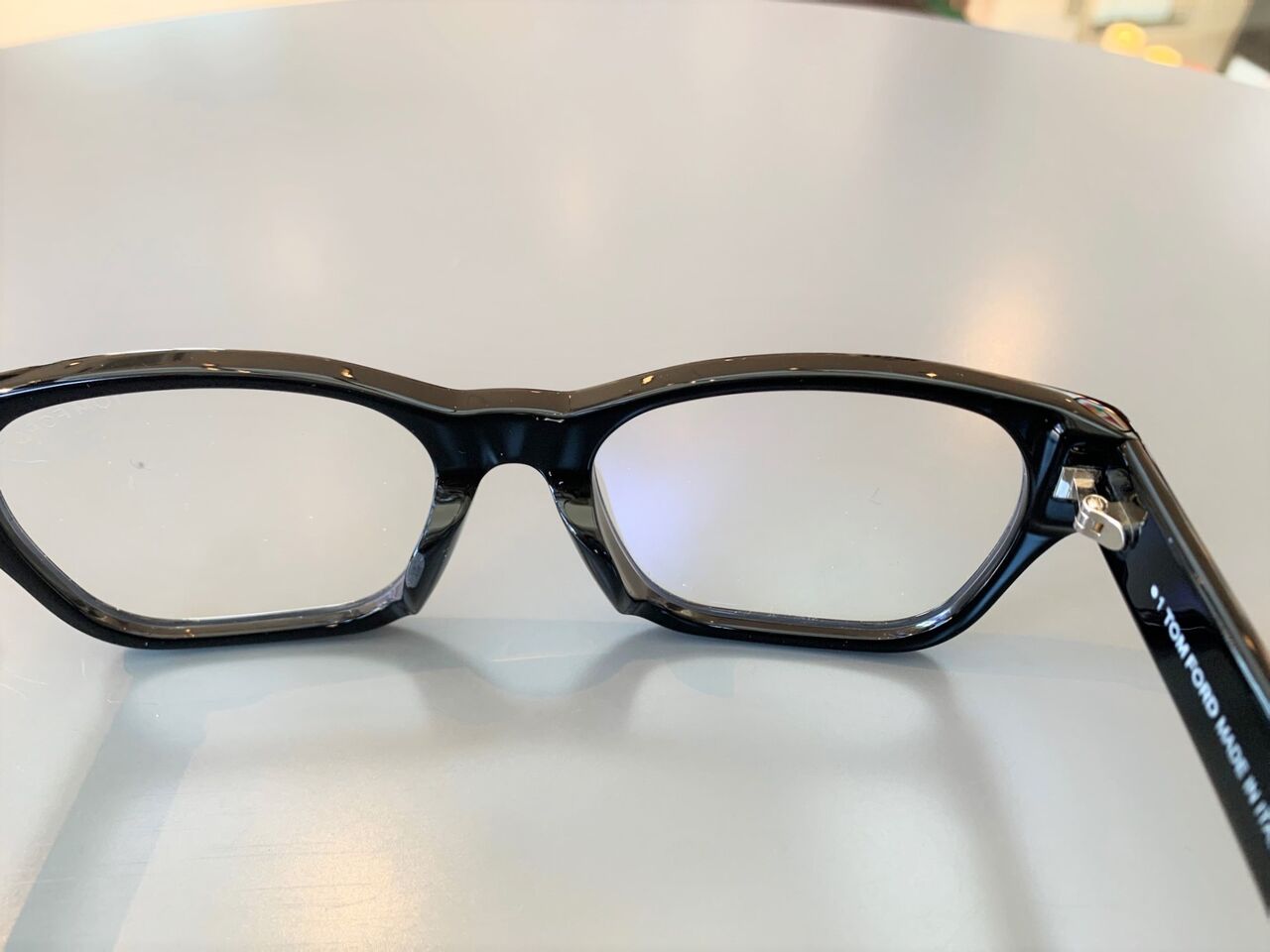TOM FORD TF-5781-D-B : メガネの松村