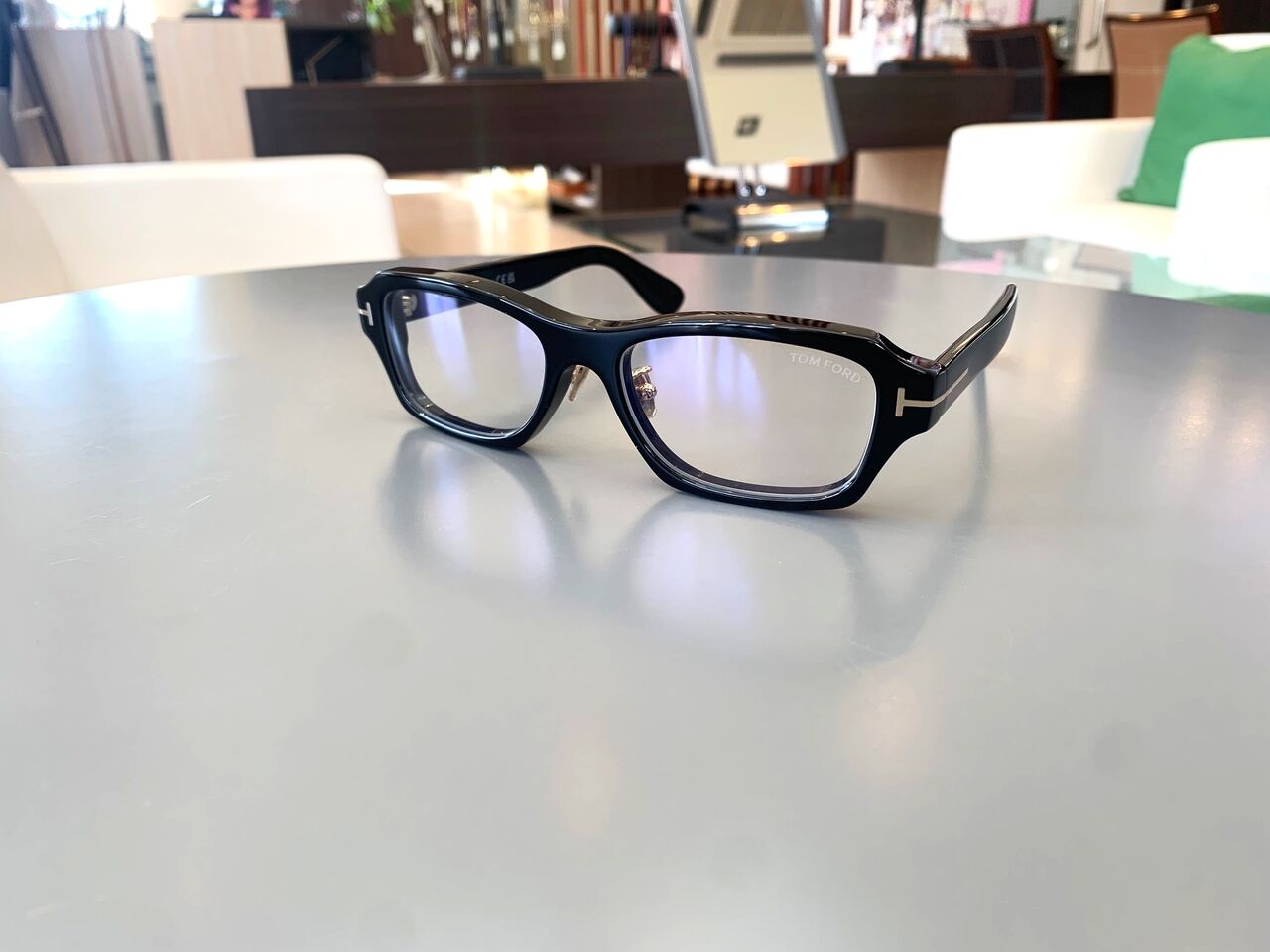 TOM FORD TF6113-D-B : メガネの松村