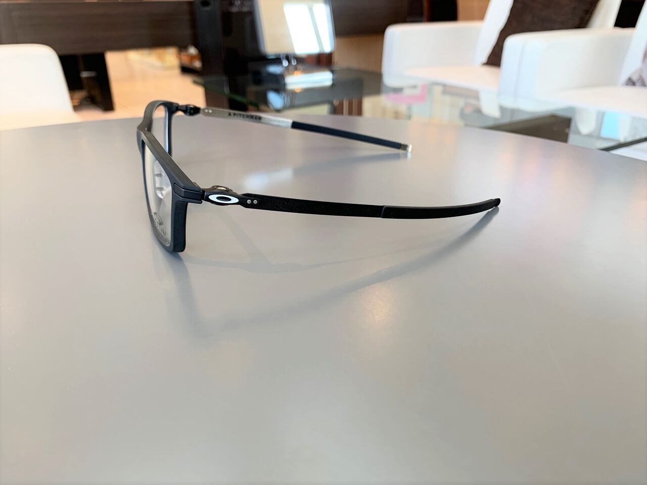 OAKLEY A PITCHMAN : メガネの松村