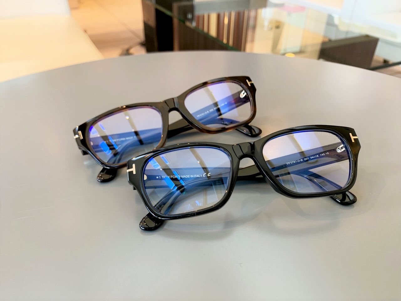 TOM FORD TF-5781-D-B : メガネの松村