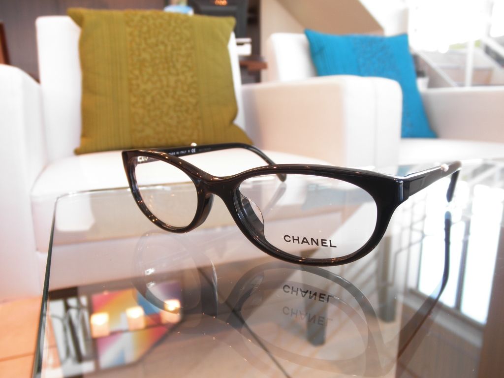 CHANEL PERLE COLLECTION : メガネの松村