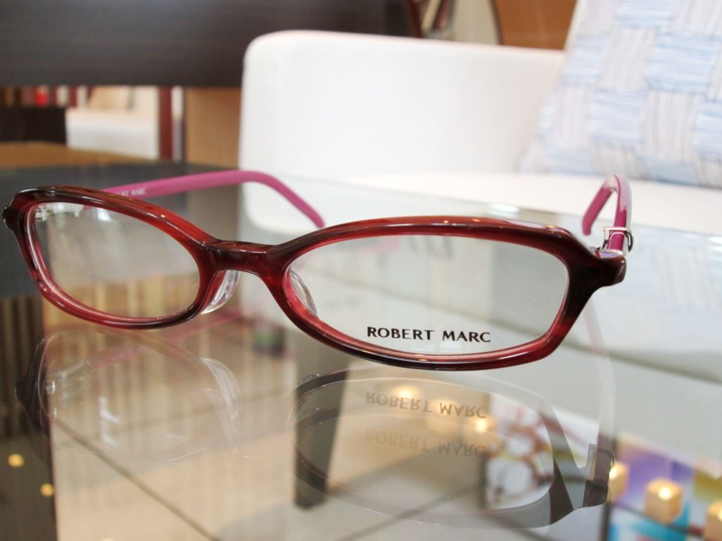 ROBERT MARC : メガネの松村