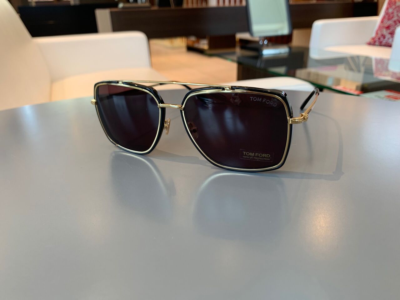 TOM FORD サングラス Lionel TF750-F
