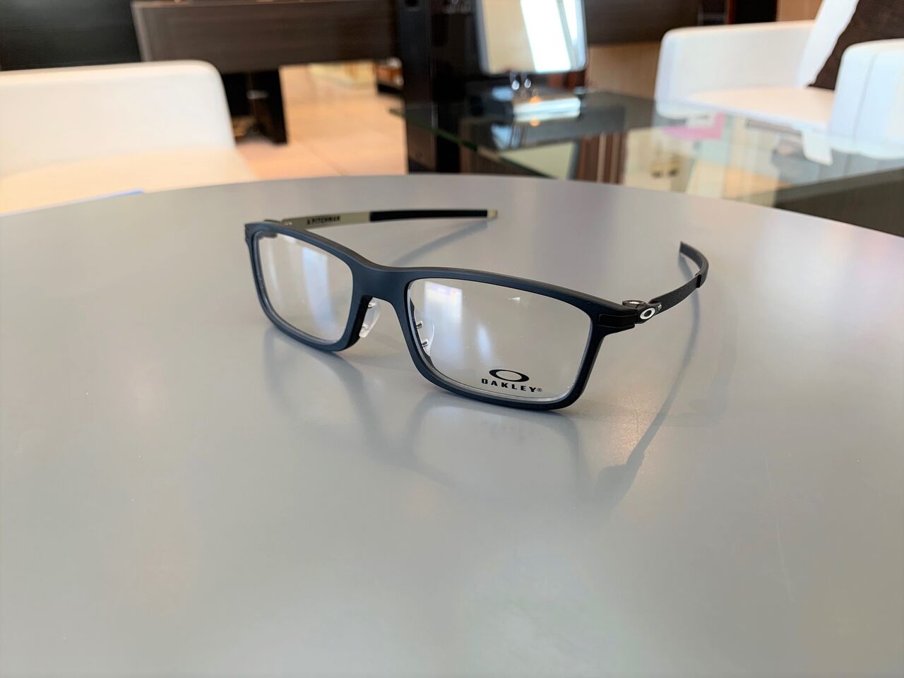 OAKLEY A PITCHMAN : メガネの松村