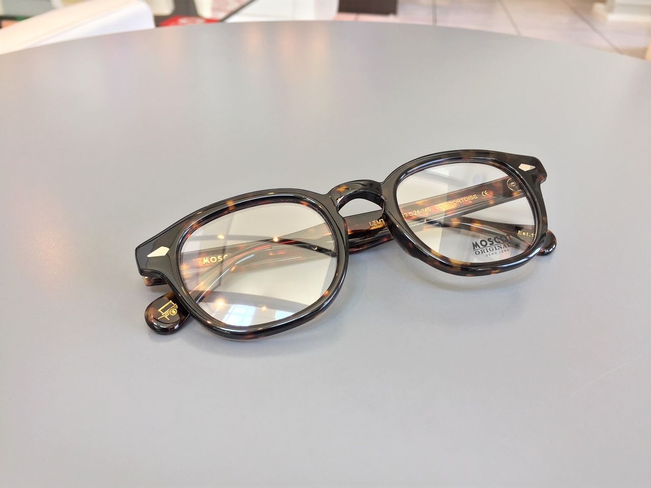 MOSCOT : メガネの松村