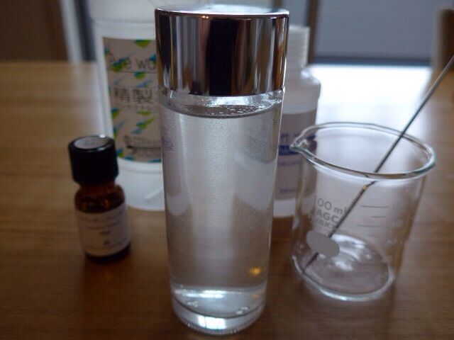 手作りのラベンダーウォーター ラベリングも楽しい 夏の夕べのガタガタ日記