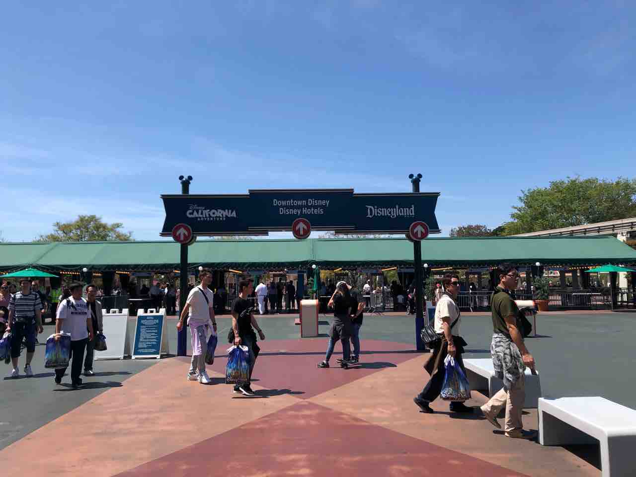 ディズニー画像ランド Hd限定アナハイム ディズニー 混雑 ディズニー画像ランド Hd限定アナハイム ディズニー 混雑