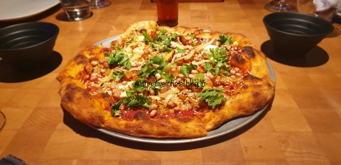 blue label pizzaシンガポール