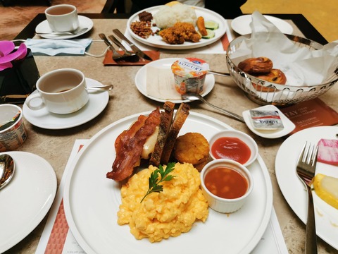The Fullerton hotel 朝食 宿泊記 シンガポール