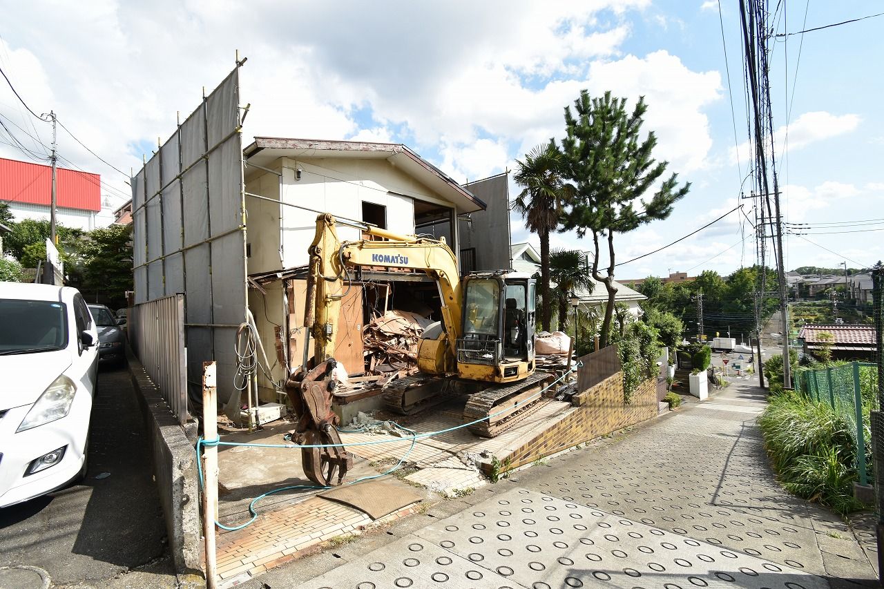宮崎の家 解体工事進行中 明治ホームズ とことん家造り 榎ブログ 宮崎の家 解体工事進行中 明治ホームズ とことん家造り 榎ブログ