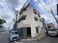 58CAB914-5B45-4E06-99FA-0BA619510D70