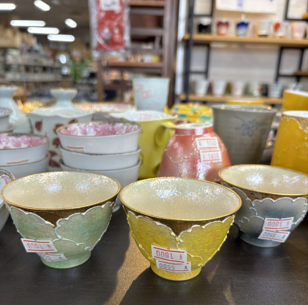 【専用】陶器製　クレスタ　旧車　有田焼　◉40台まとめ売り　※売約済み アリタセラ」は日本の鶯歌？有田焼の店が20軒以上(B級品扱う店もあり