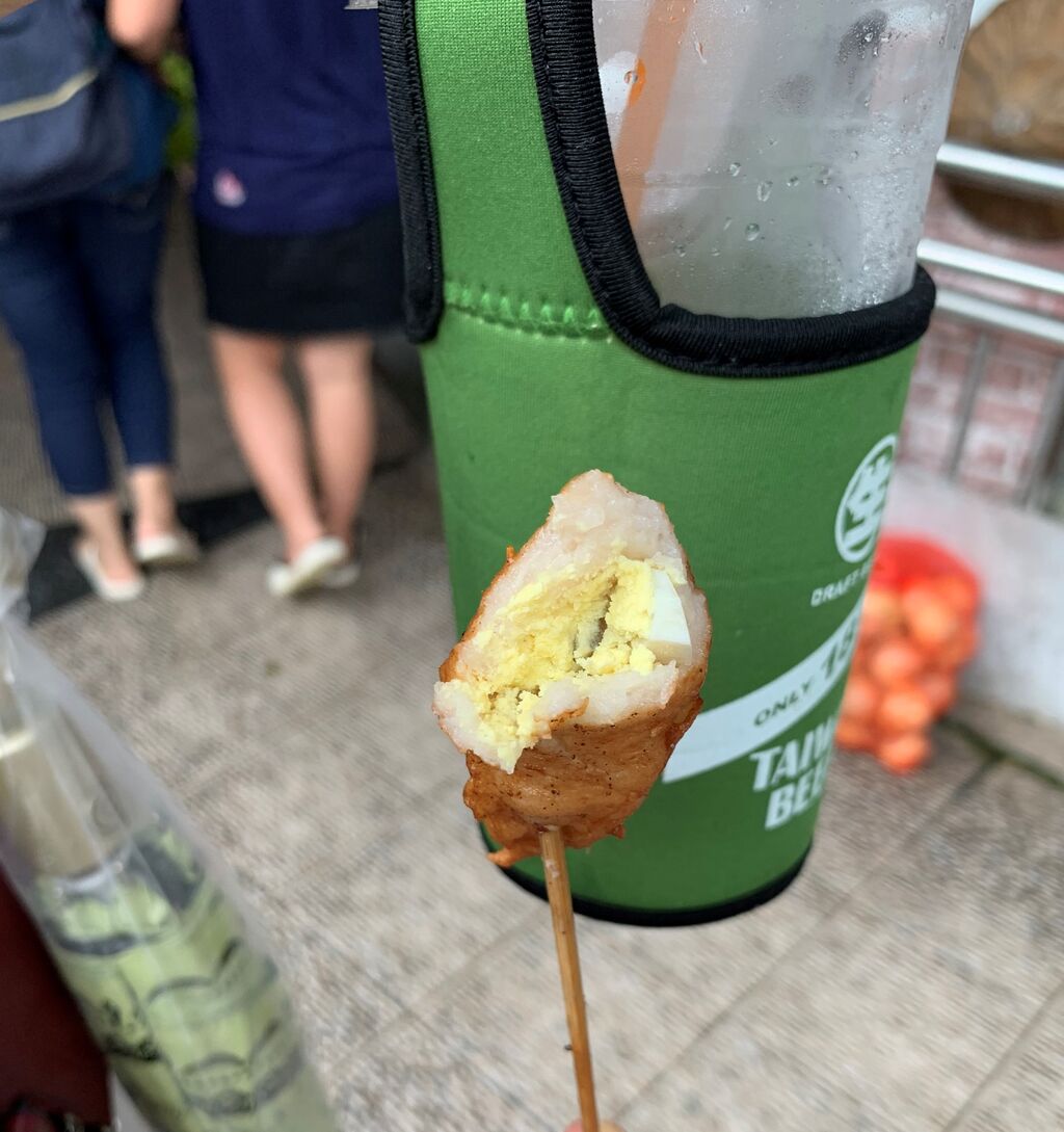 東港グルメ 旗魚黒輪 カジキのすり身揚げ 花枝排 イカカツ ウマし 瑞字號 華僑魚市場 好吃 好酒 好台湾