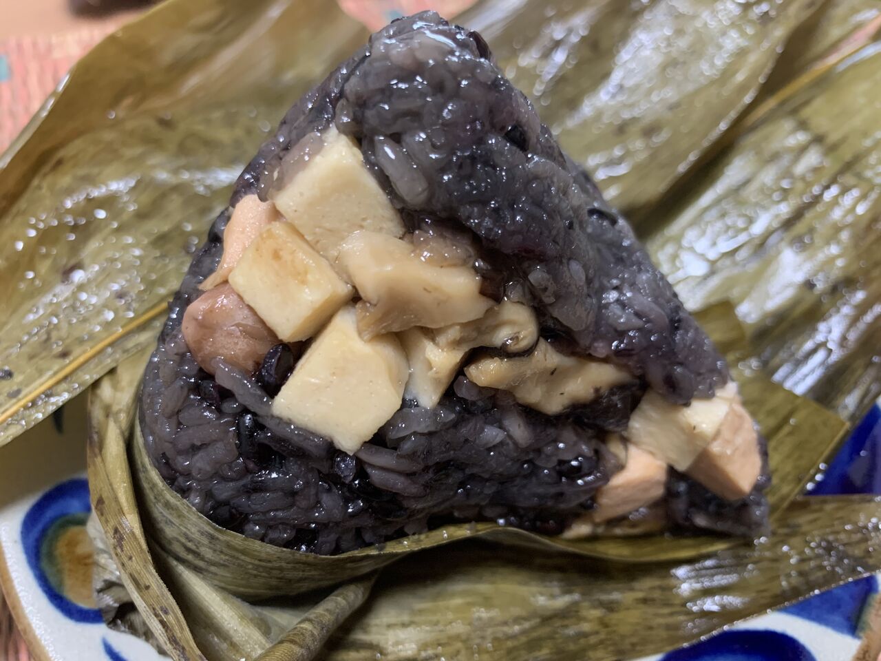 那覇の絶品ちまき！台湾素食”金壺食堂”うま味たっぷり中華ちまき