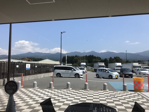 71E808A0-7435-4898-A600-2EEE3081EF26